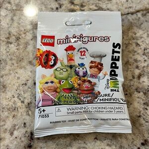 LEGO Muppets Minifigures - Red, Green, Blue, Pink